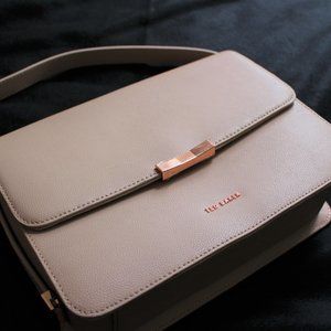 Ted Baker Handbag in Dusky Pink